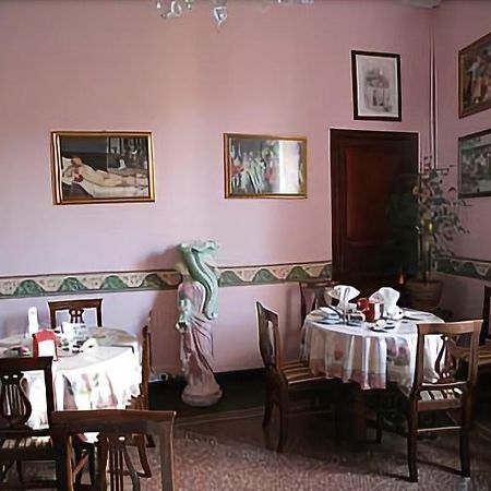 Hotel Fernanda Рапалло Экстерьер фото